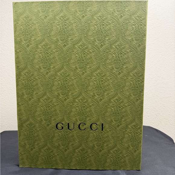 Gucci Box - Picture 2 of 3